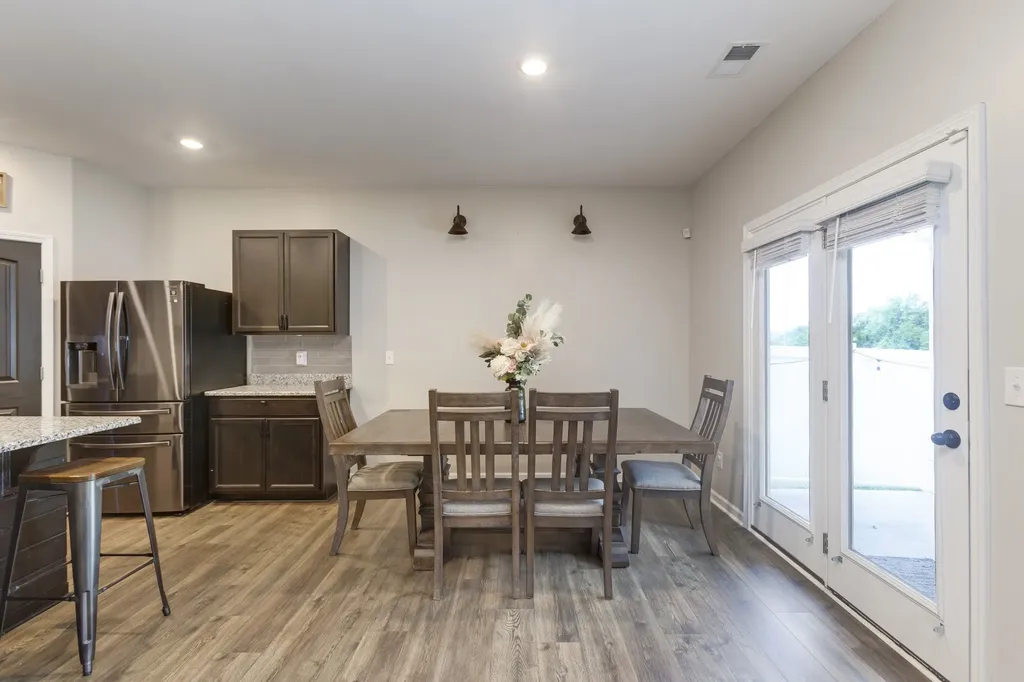 5051 Hunters Village Drive Lebanon TN 37087