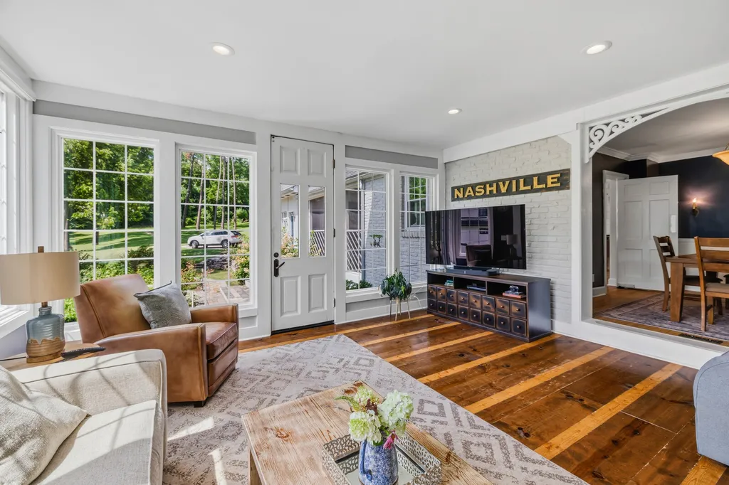 852 Battery Lane Nashville TN 37220