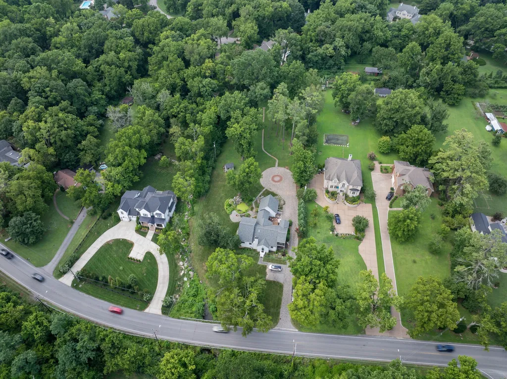 852 Battery Lane Nashville TN 37220