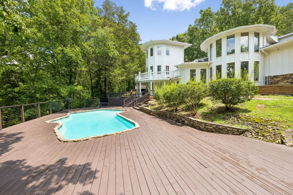 1619 Otter Creek Road Nashville TN 37215