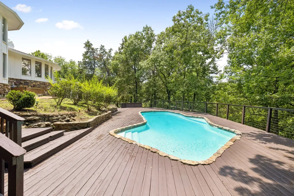 1619 Otter Creek Road Nashville TN 37215