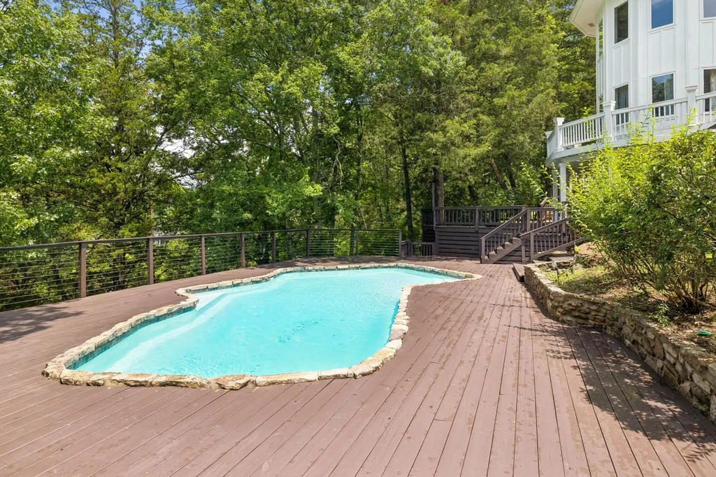 1619 Otter Creek Road Nashville TN 37215