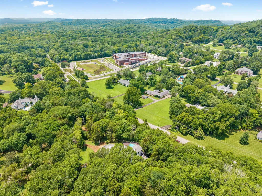 1619 Otter Creek Road Nashville TN 37215