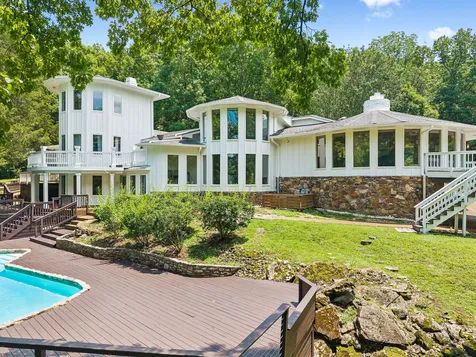 1619 Otter Creek Road Nashville TN 37215