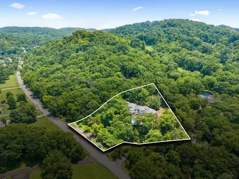1619 Otter Creek Road Nashville TN 37215