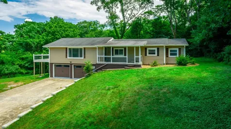 6582 Fairview Road Hixson TN 37343