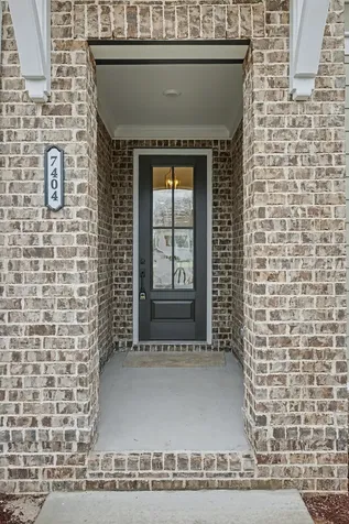 7404 Legends Way Murfreesboro TN 37129
