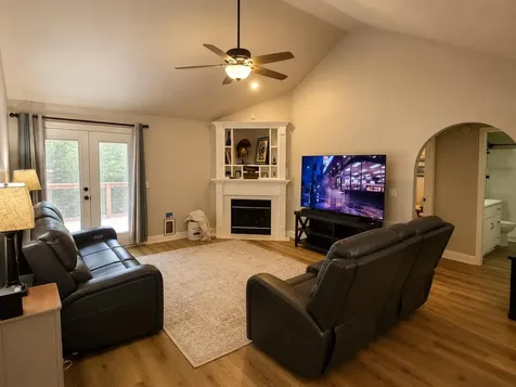 6330 Chandler Hill Ooltewah TN 37363