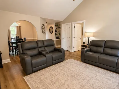 6330 Chandler Hill Ooltewah TN 37363