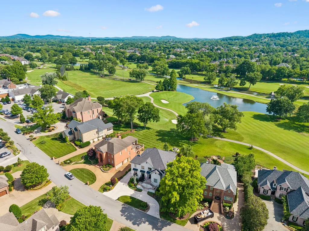 5207 Country Club Drive Brentwood TN 37027