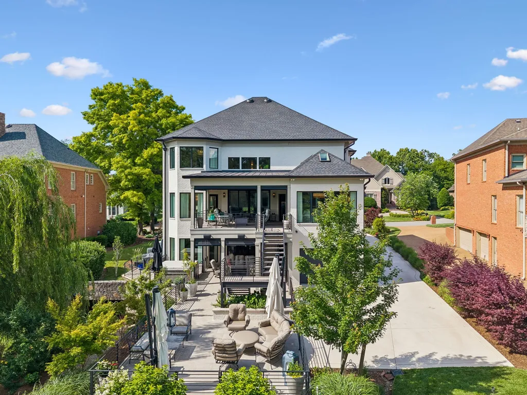 5207 Country Club Drive Brentwood TN 37027