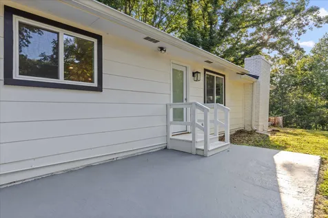 25 Holiday Lane Chattanooga TN 37415