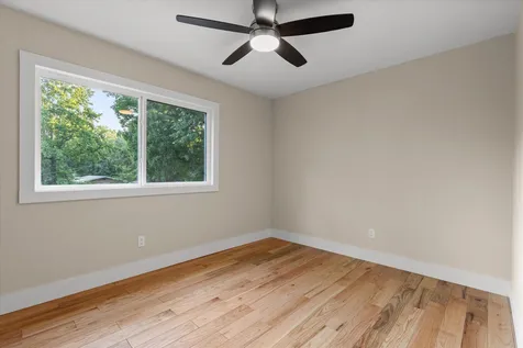 25 Holiday Lane Chattanooga TN 37415