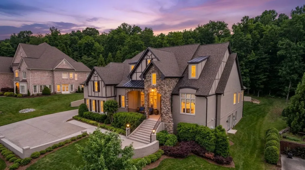 5500 Iron Gate Drive Franklin TN 37069