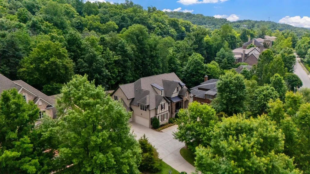 5500 Iron Gate Drive Franklin TN 37069