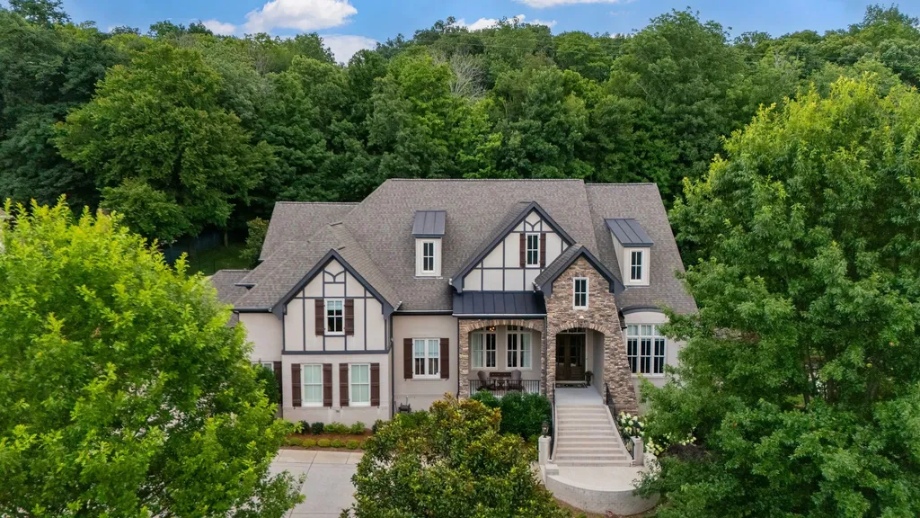 5500 Iron Gate Drive Franklin TN 37069