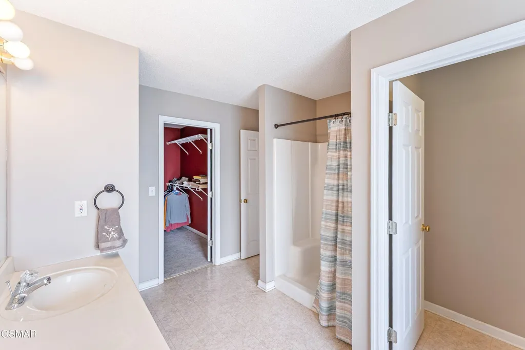 7648 Saddlebrooke Drive Knoxville TN 37938