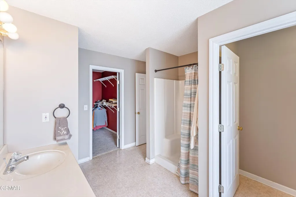 7648 Saddlebrooke Drive Knoxville TN 37938