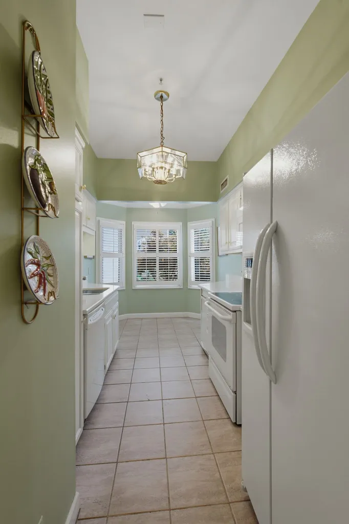 3818 West End Avenue Nashville TN 37205