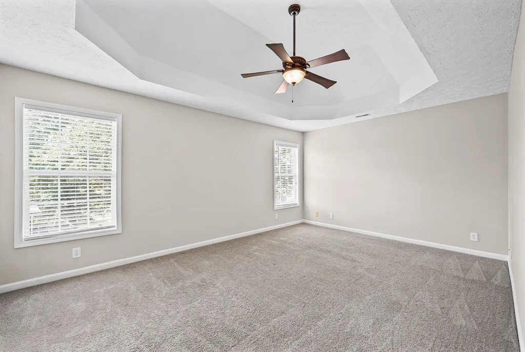 850 Nandina Court Clarksville TN 37043