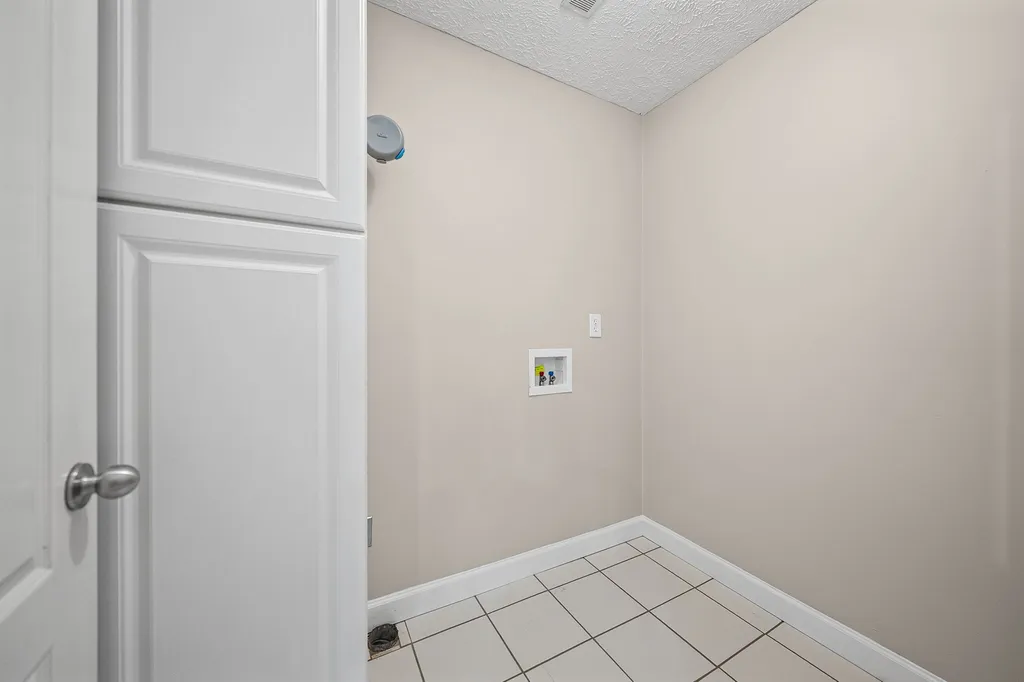 850 Nandina Court Clarksville TN 37043