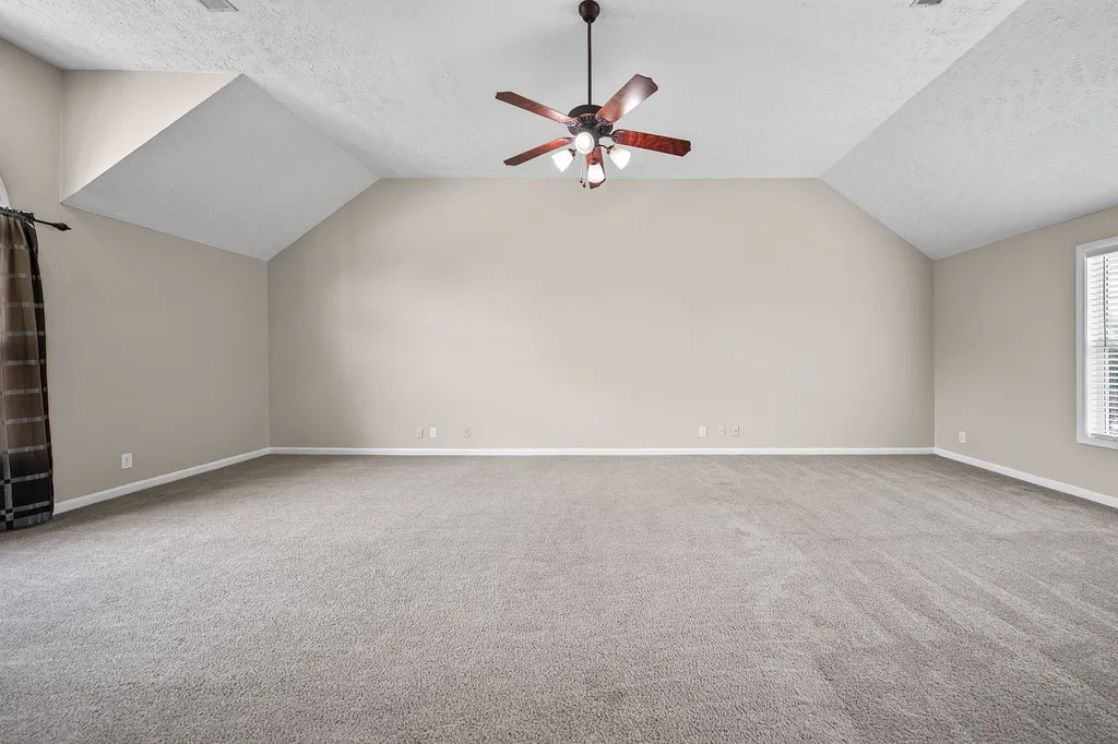 850 Nandina Court Clarksville TN 37043