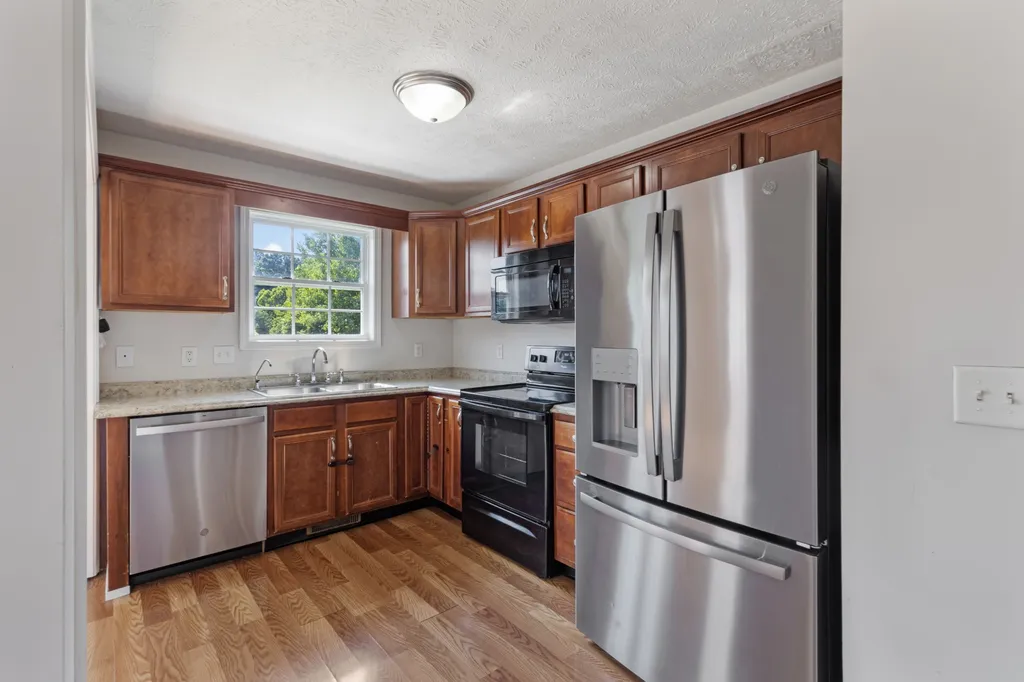 2785 Ridgepole Drive Clarksville TN 37040