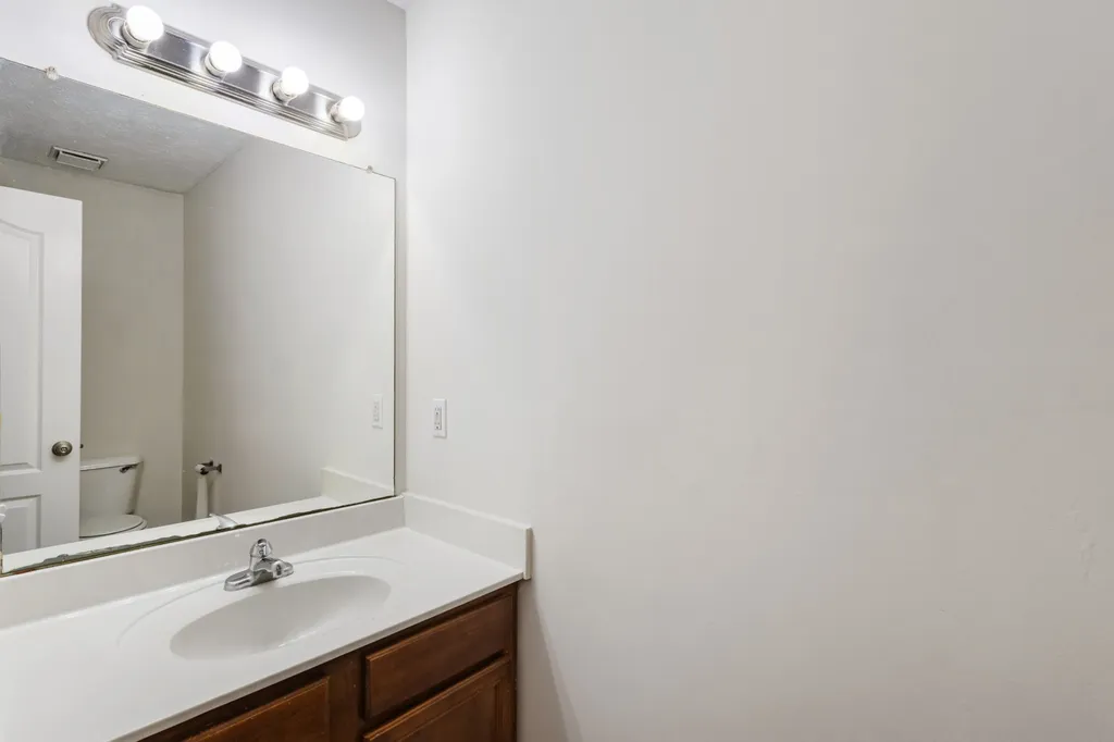 2785 Ridgepole Drive Clarksville TN 37040