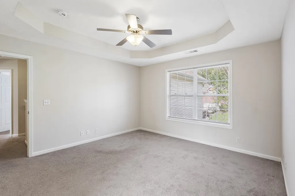 2785 Ridgepole Drive Clarksville TN 37040