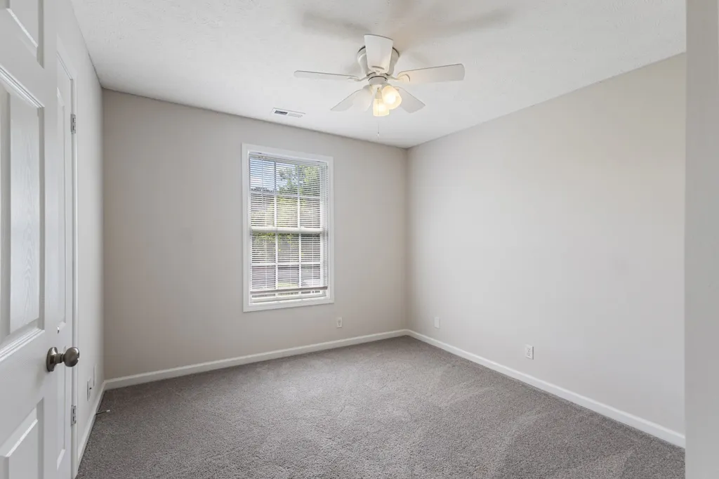 2785 Ridgepole Drive Clarksville TN 37040