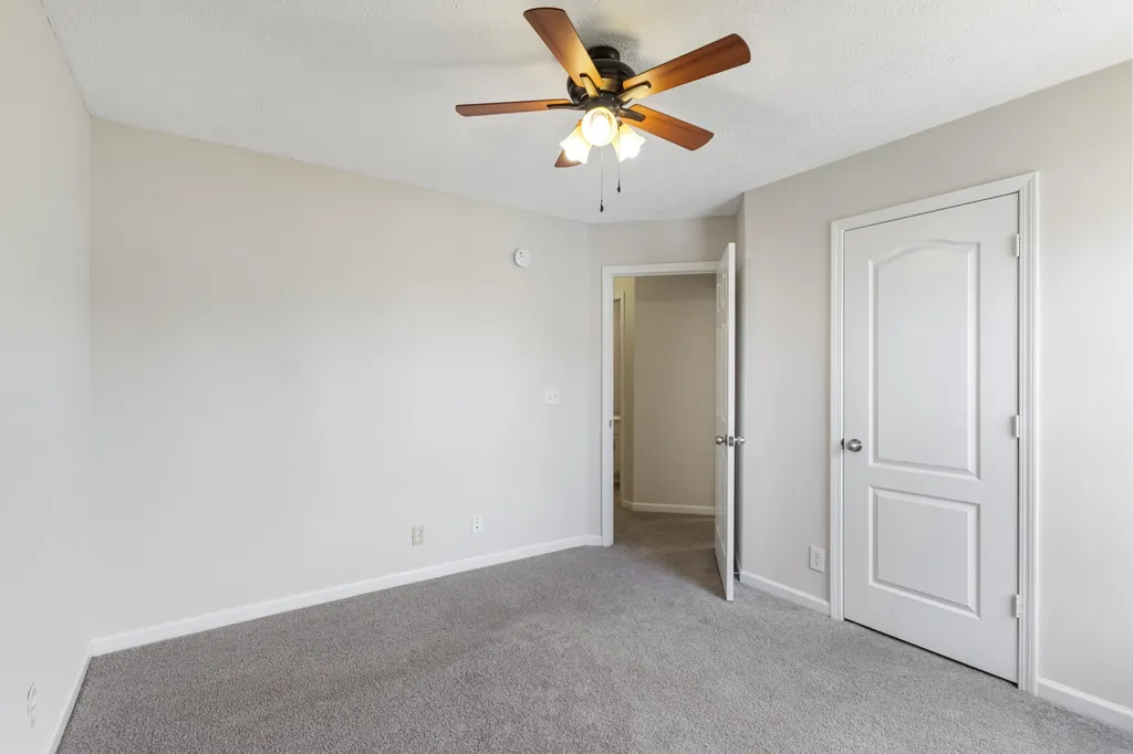 2785 Ridgepole Drive Clarksville TN 37040