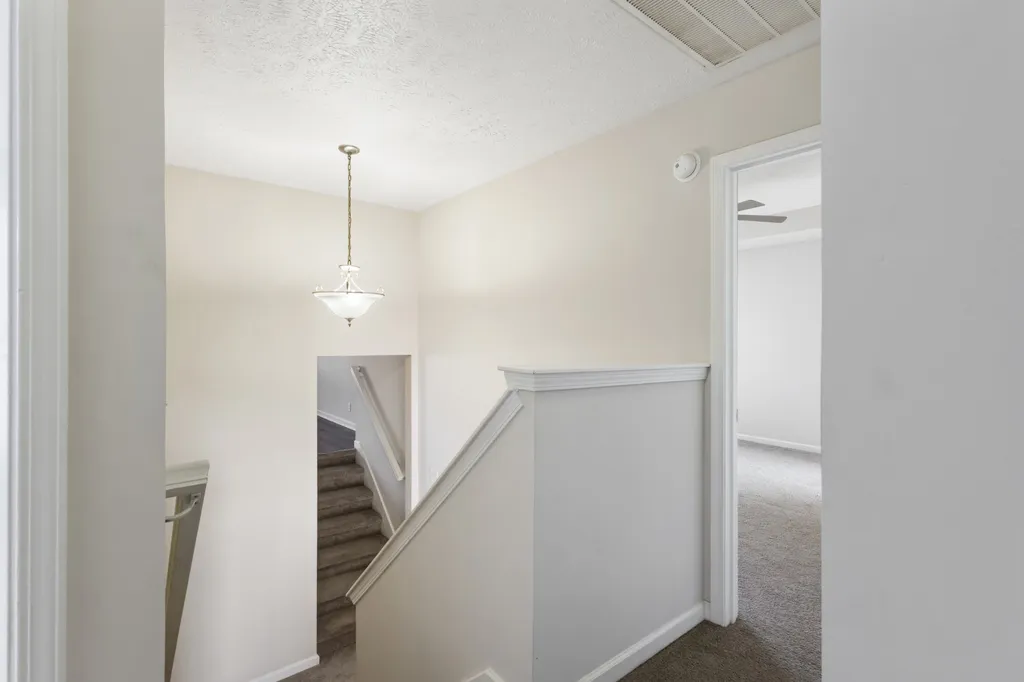 2785 Ridgepole Drive Clarksville TN 37040