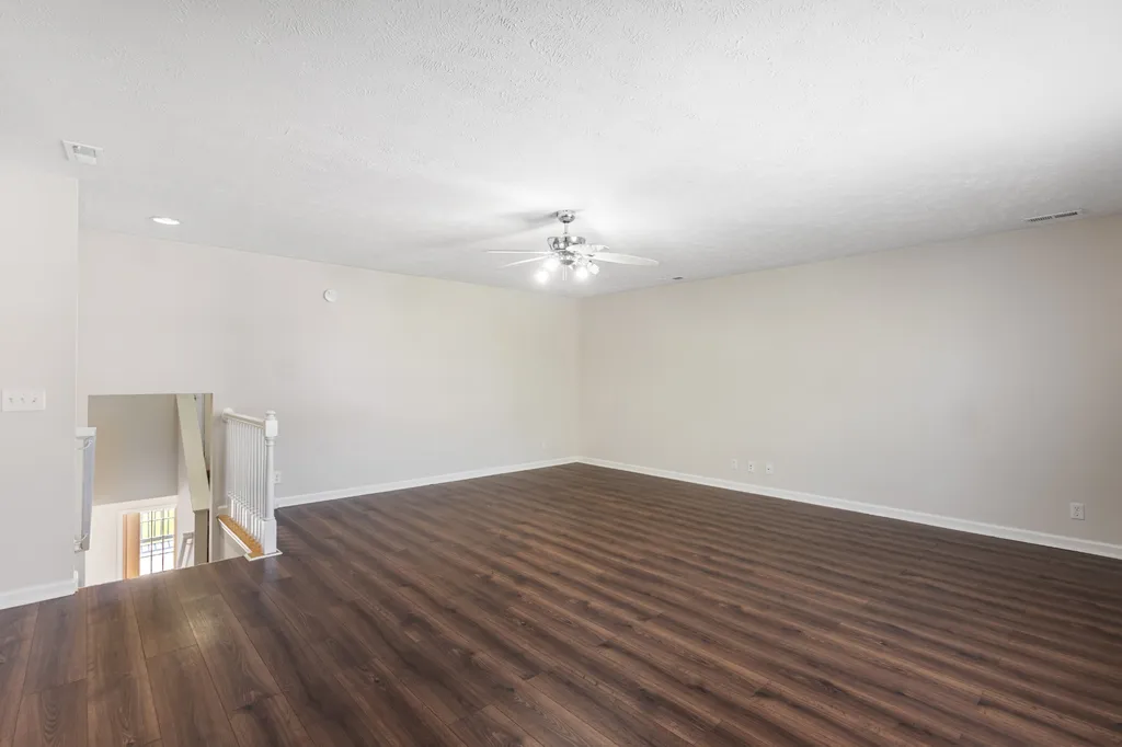 2785 Ridgepole Drive Clarksville TN 37040
