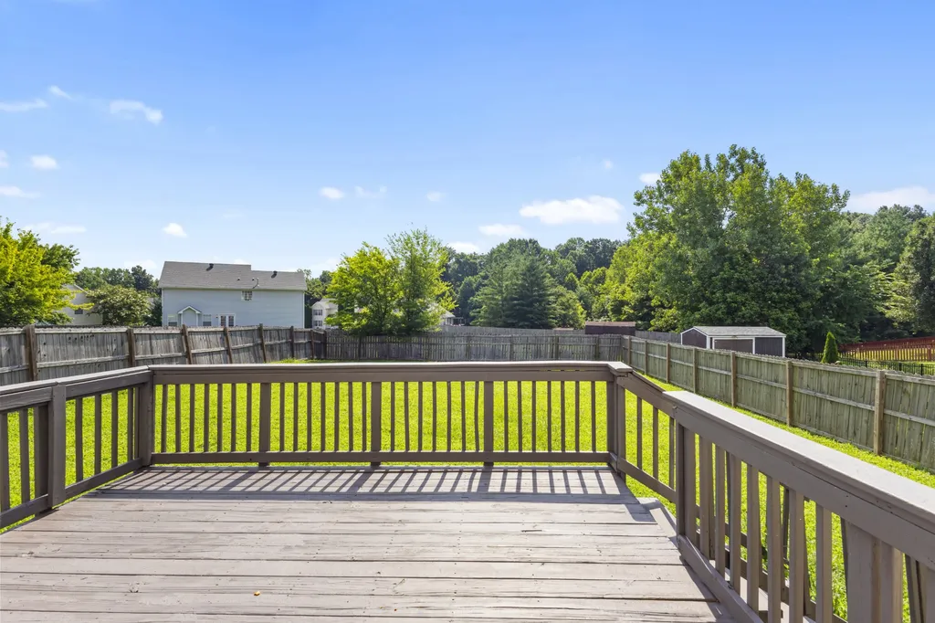 2785 Ridgepole Drive Clarksville TN 37040
