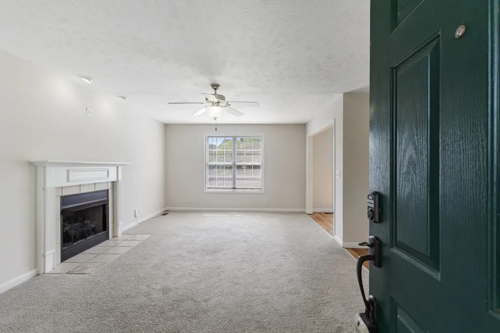 2785 Ridgepole Drive Clarksville TN 37040