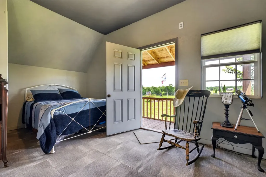 14706 Old Kentucky Road Walling TN 38587