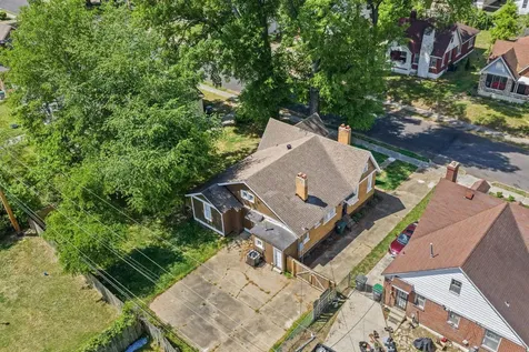 1024 Maury Street Memphis TN 38107
