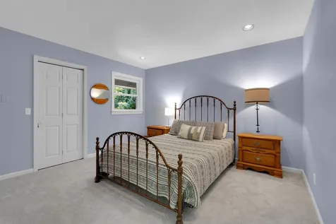 1637 Clifftops Avenue Monteagle TN 37356