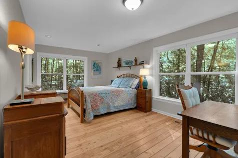 1637 Clifftops Avenue Monteagle TN 37356