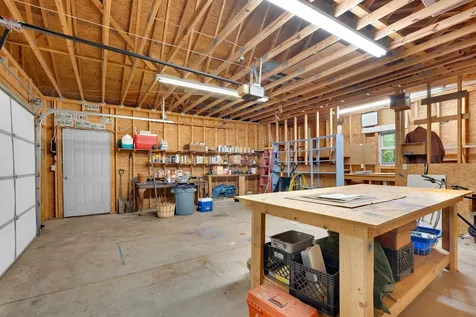 1637 Clifftops Avenue Monteagle TN 37356