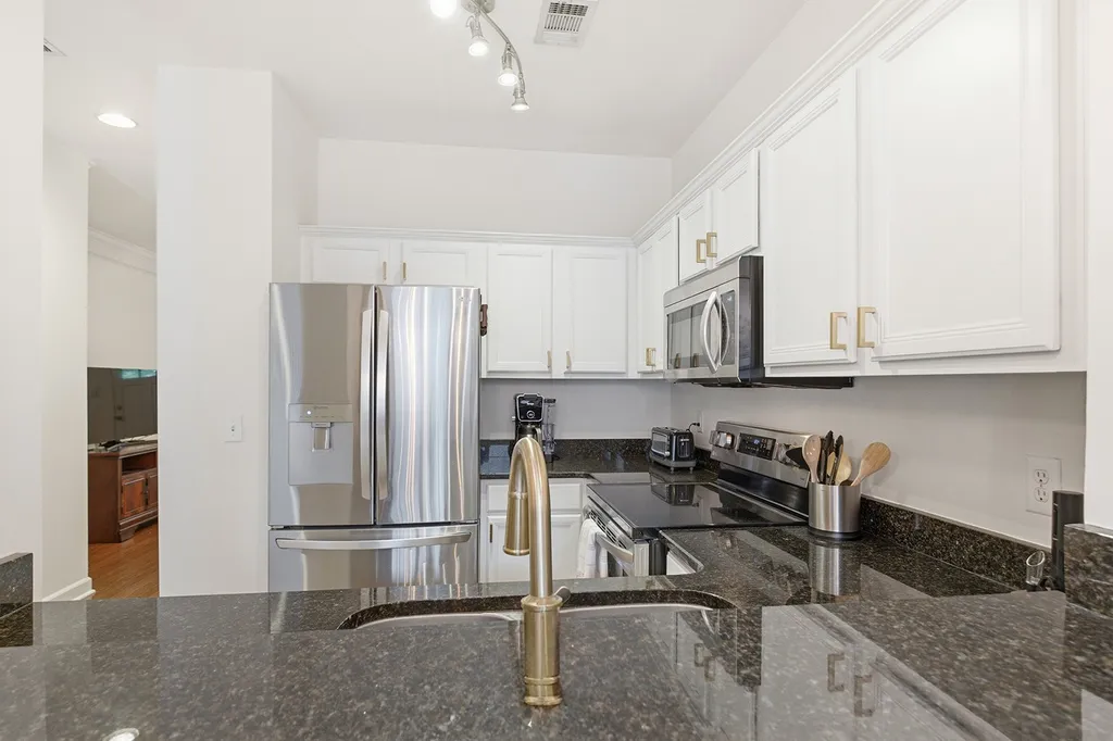 2310 Elliott Avenue Nashville TN 37204