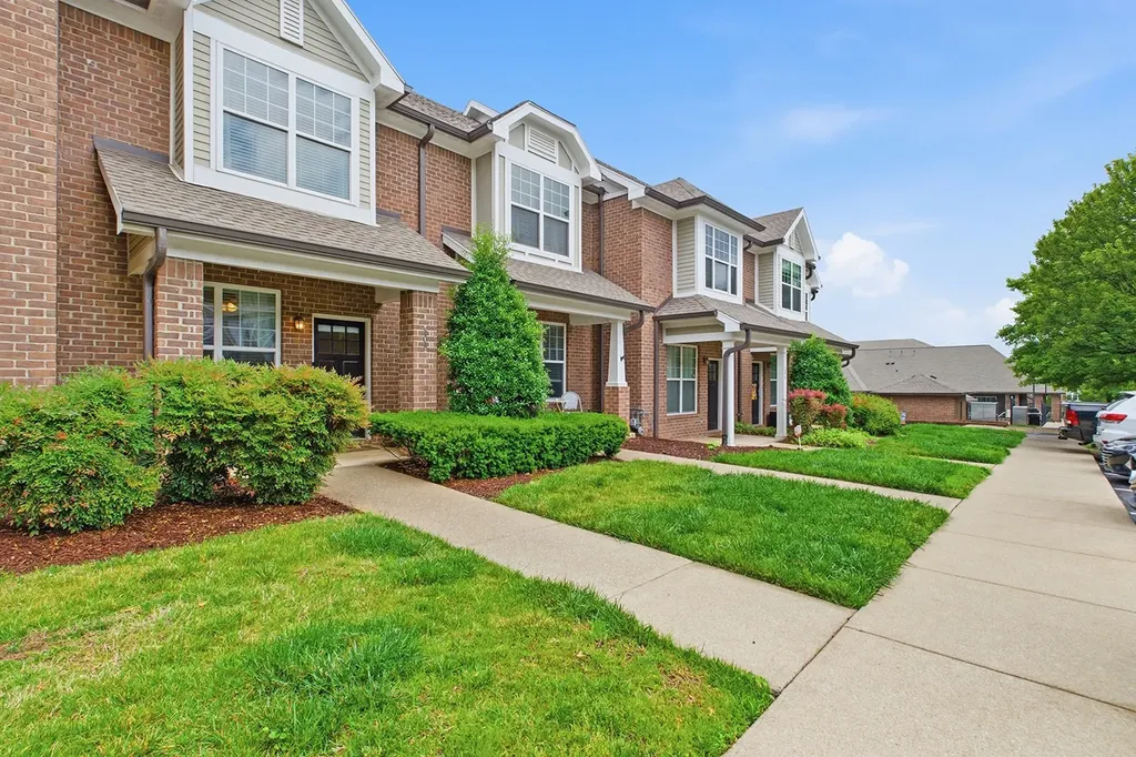 2310 Elliott Avenue Nashville TN 37204
