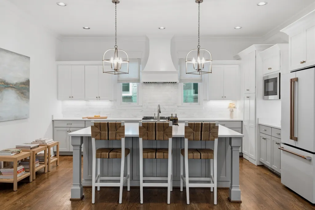 704 Estes Road Nashville TN 37215