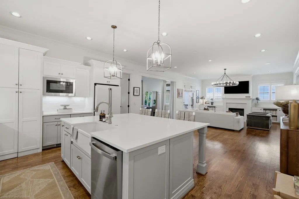 704 Estes Road Nashville TN 37215