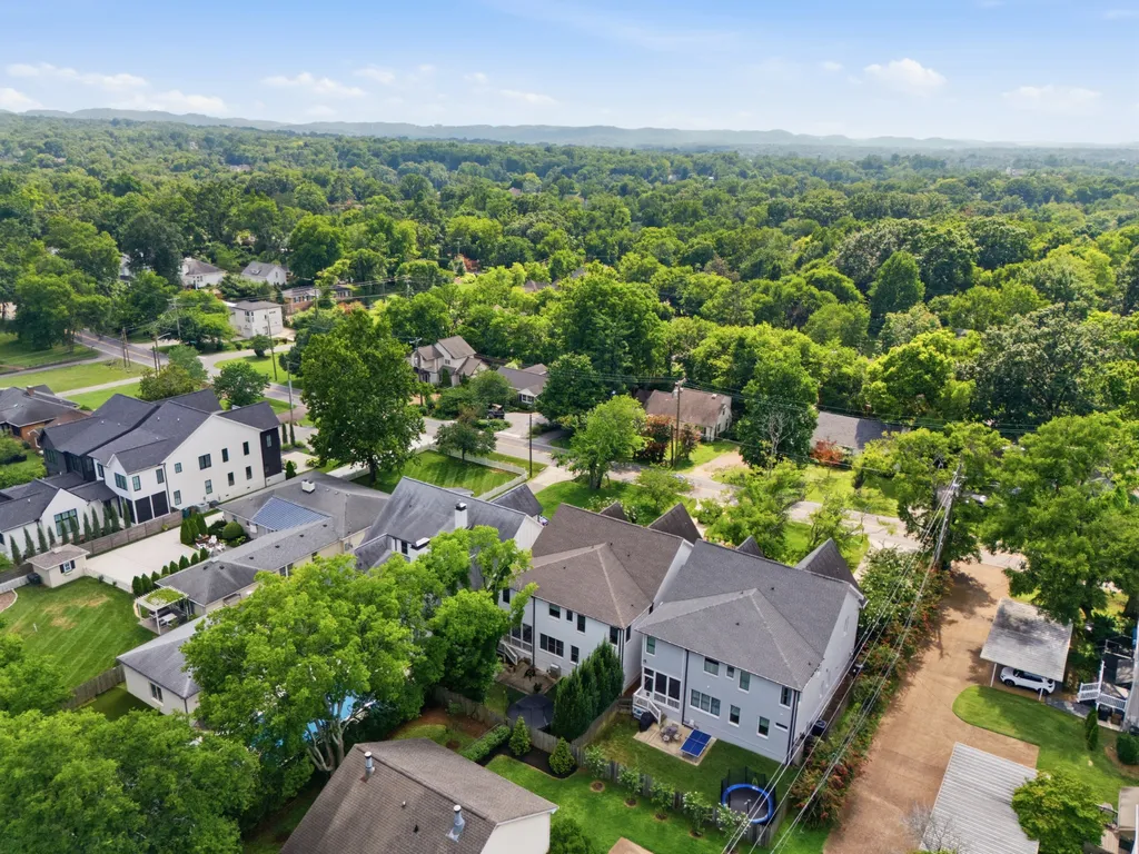 704 Estes Road Nashville TN 37215