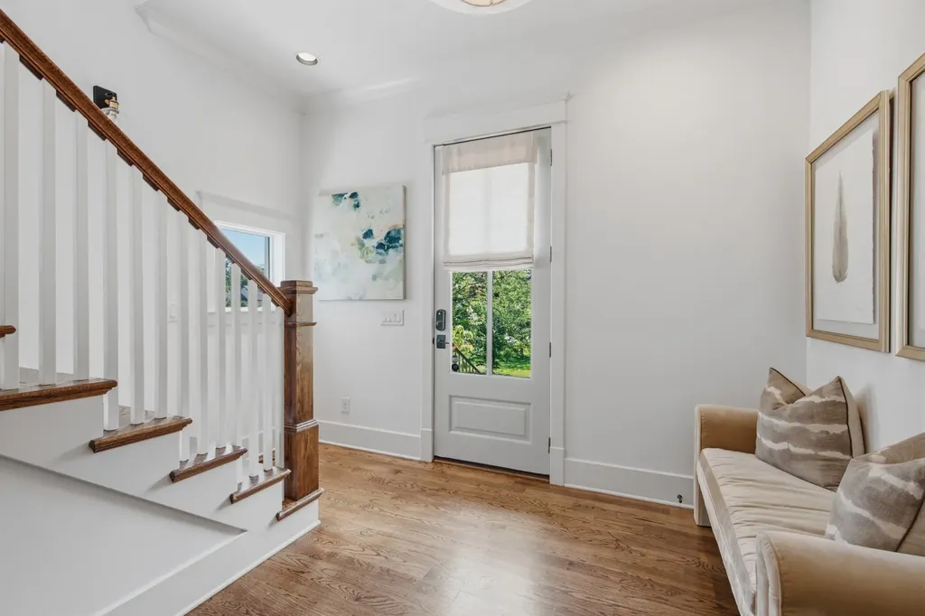 704 Estes Road Nashville TN 37215