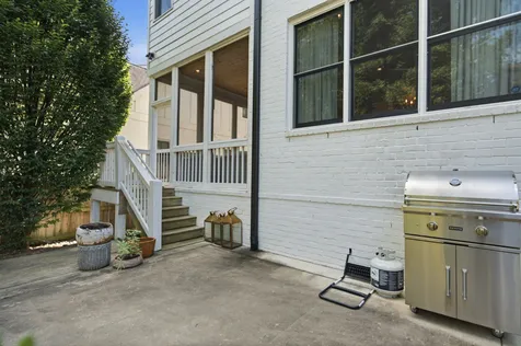704 Estes Road Nashville TN 37215