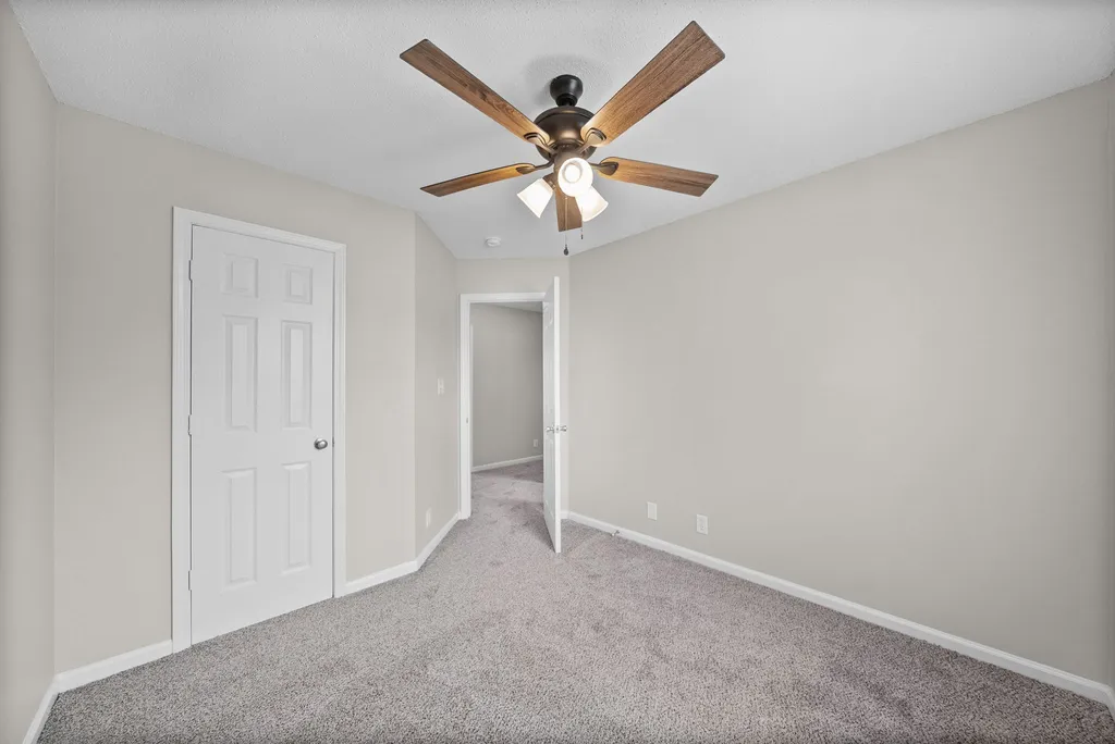 3827 Man O War Boulevard Clarksville TN 37042