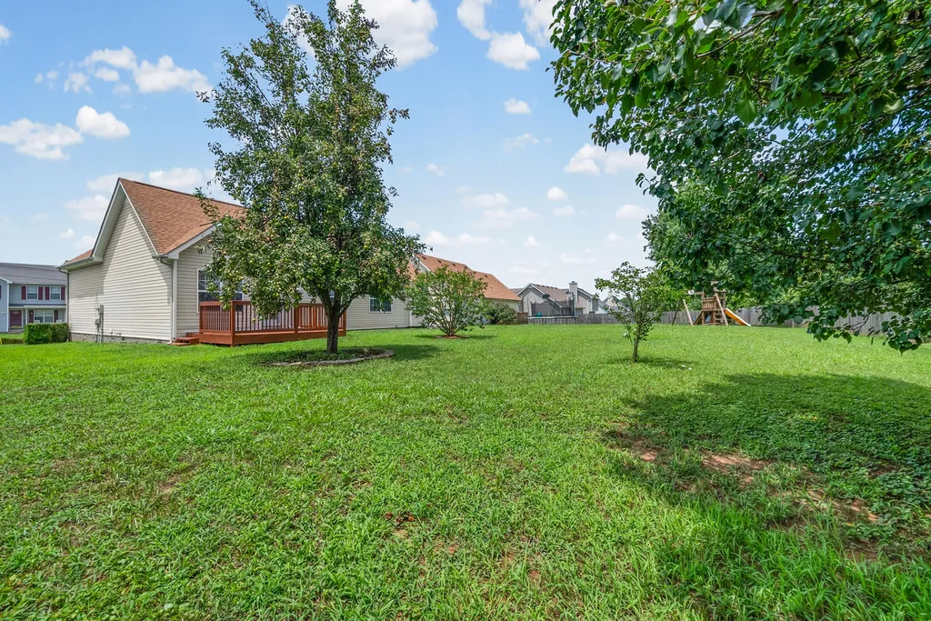 3827 Man O War Boulevard Clarksville TN 37042