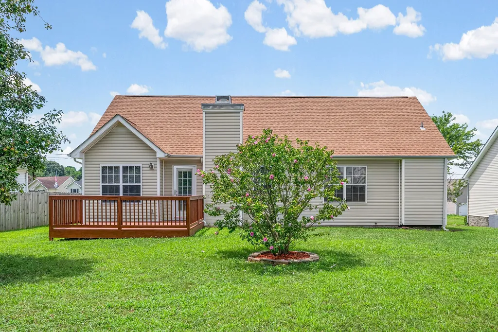 3827 Man O War Boulevard Clarksville TN 37042